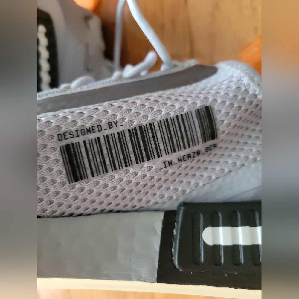 Adidas NMD R1 Spectoo - Picture 9 of 10